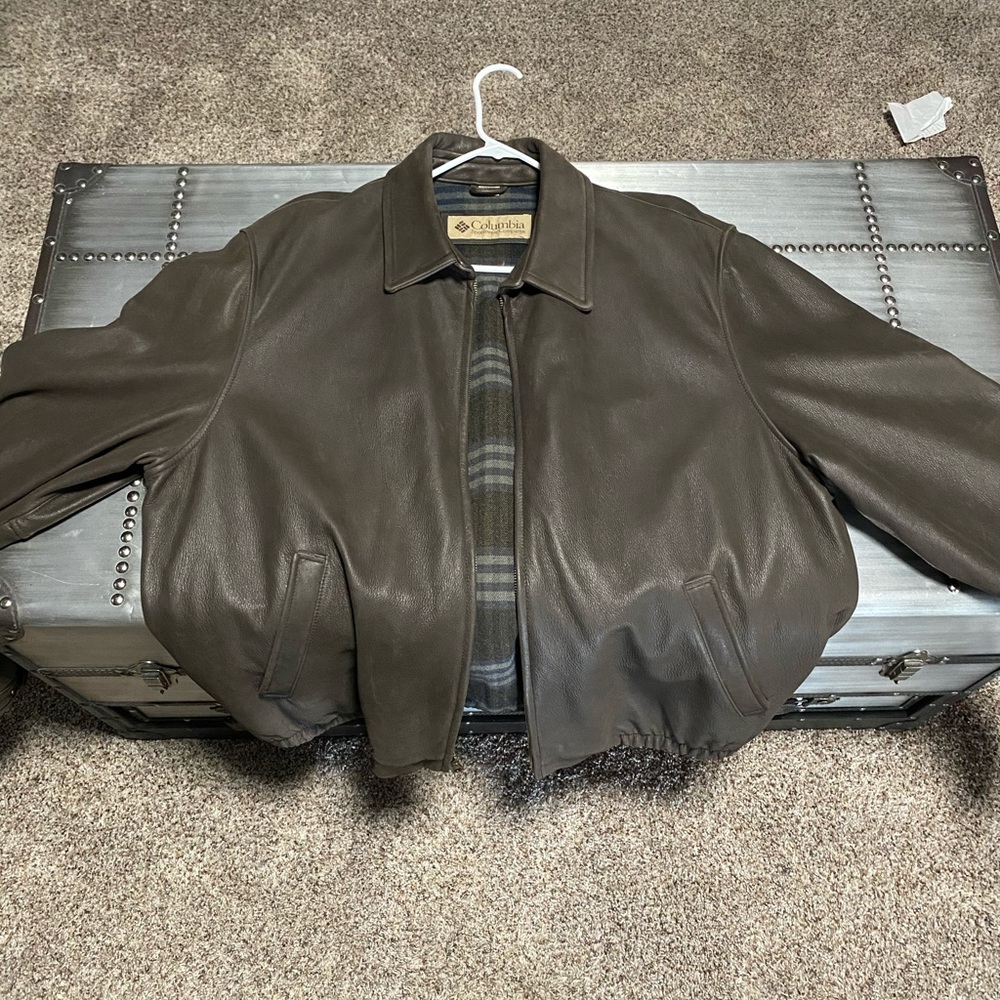 XXL Columbia Leather Coat! New with out tags!